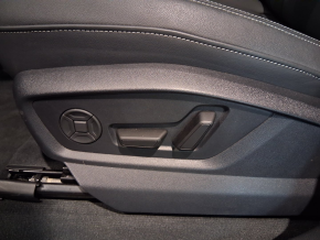 Audi Q8 PI 45 TDI quattro thumbnail