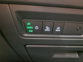 VW Touareg R-Style V6 TDI thumbnail