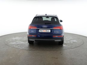 Audi Q5 50 TFSI e quattro thumbnail