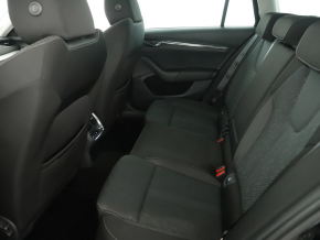 Škoda Octavia Combi thumbnail