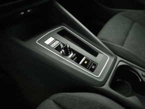 VW Golf Life TDI DSG thumbnail