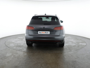 VW Touareg R-Line TDI 4MOTION thumbnail