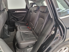 Audi Q5 2.0 TDI clean diesel quattro thumbnail