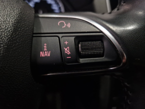 Audi Q5 2.0 TDI clean diesel quattro thumbnail