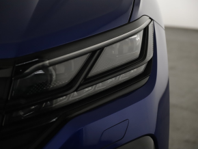 VW Touareg R-Style V6 TDI thumbnail
