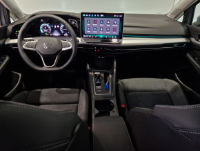 VW Noul Golf Adv. 1.5 eTSI DSG ACT m.hyb TD thumbnail
