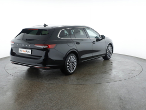 Škoda Superb Combi Essence TSI m-HEV DSG thumbnail