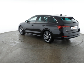 Škoda OCTAVIA Combi Premium TDI DSG thumbnail
