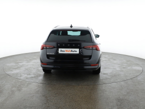 Škoda OCTAVIA Combi Premium TDI DSG thumbnail