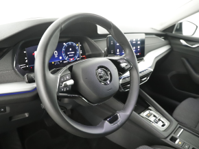 Škoda OCTAVIA Combi Premium TDI DSG thumbnail