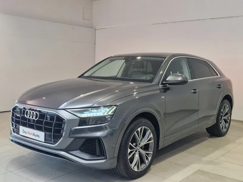 Audi Q8 55 TFSI quattro