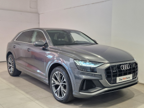 Audi Q8 55 TFSI quattro thumbnail