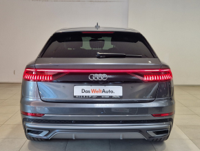 Audi Q8 55 TFSI quattro thumbnail