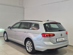 VW Noul Passat Var.Comfortline 2.0 TDI DSG thumbnail
