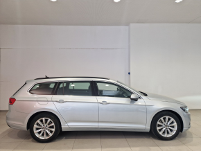 VW Noul Passat Var.Comfortline 2.0 TDI DSG thumbnail