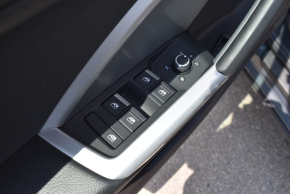 Audi Q3 35 TFSI thumbnail