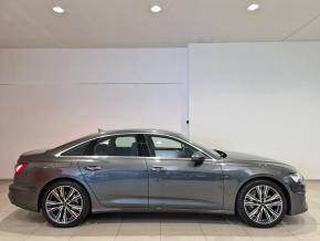 Audi A6 Design 50 TFSI e quattro thumbnail