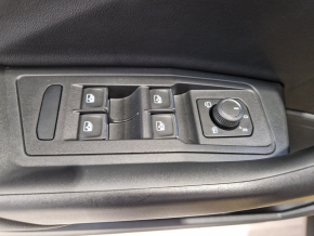 VW Noul T-Roc R-Line 1.5 TSI DSG thumbnail