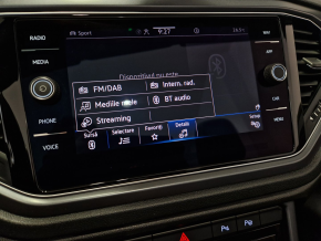 VW Noul T-Roc R-Line 1.5 TSI DSG thumbnail