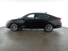 Škoda OCTAVIA Premium iV DSG thumbnail