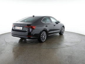Škoda OCTAVIA Premium iV DSG thumbnail
