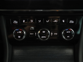 Škoda SUPERB Combi Style TDI DSG thumbnail