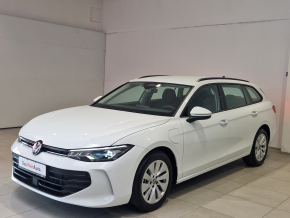 VW Noul Passat Base1.5 TSI PHEV thumbnail