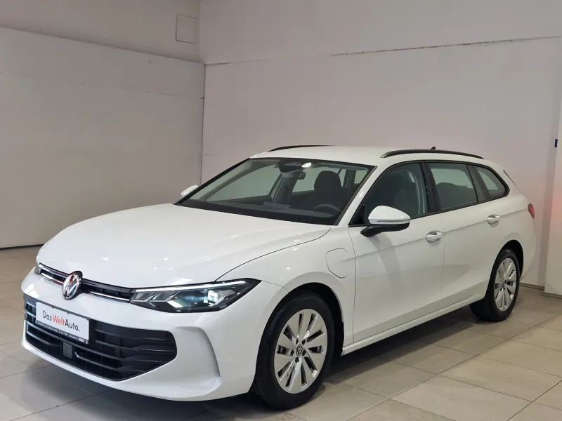 VW Noul Passat Base1.5 TSI PHEV