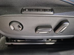 CUPRA Formentor VZ 2.0 TSI 4DRIVE thumbnail
