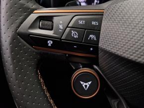 CUPRA Formentor VZ 2.0 TSI 4DRIVE thumbnail