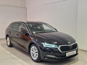 Škoda OCTAVIA Combi Premium TDI DSG thumbnail