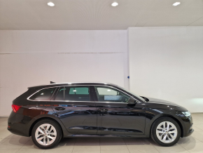 Škoda OCTAVIA Combi Premium TDI DSG thumbnail