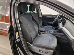 Škoda OCTAVIA Combi Premium TDI DSG thumbnail