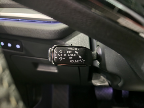 Škoda OCTAVIA Combi Premium TDI DSG thumbnail