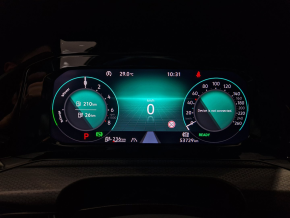 VW Golf GTE thumbnail