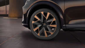 CUPRA Formentor 1.5 eTSI DSG7 mildh thumbnail