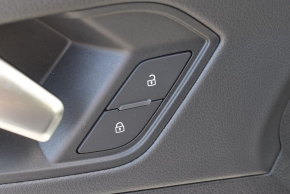 Audi Q3 35 TFSI thumbnail