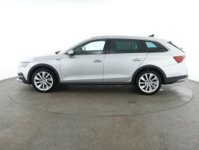 Škoda OCTAVIA Combi 4x4 SCOUT TDI DSG thumbnail