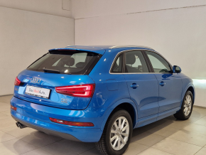 Audi Q3 Sport 2.0 TDI quattro thumbnail