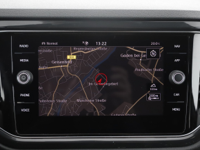 VW T-Roc Sport 2.0 TDI 4Mot DSG thumbnail