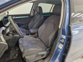 VW Golf Life 1.5 TSI DSG PHEV TD thumbnail