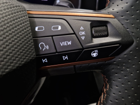 CUPRA Leon 1.5 eTSI DSG7 thumbnail