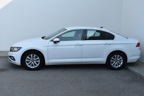 VW Noul Passat Comfortline1.5 TSI ACT DSG thumbnail