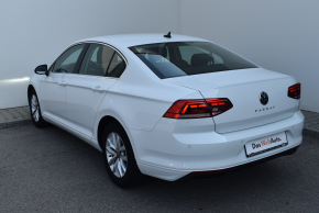 VW Noul Passat Comfortline1.5 TSI ACT DSG thumbnail
