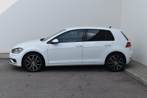 VW Golf Trendline 1.6 TDI thumbnail