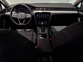 VW Noul Passat Comfortline 2.0 TDI DSG thumbnail