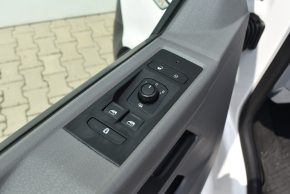 VW T6.1 Kombi KR 2.0 TDI 110KW 4M DSG thumbnail
