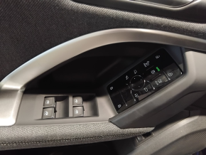 Audi Q5 40 TFSI quattro thumbnail