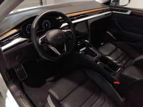 VW Noul Arteon Elegance 2.0 TDI SCR DSG4Mot thumbnail