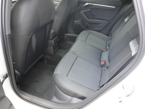 Audi A3 Limousine 35 TFSI S line exterieur thumbnail